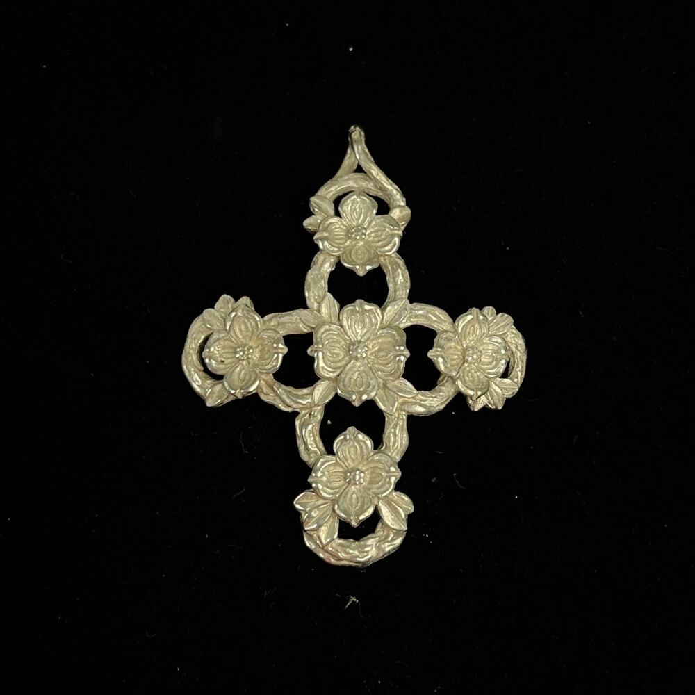 James Avery Retired Dogwood Floral Cross